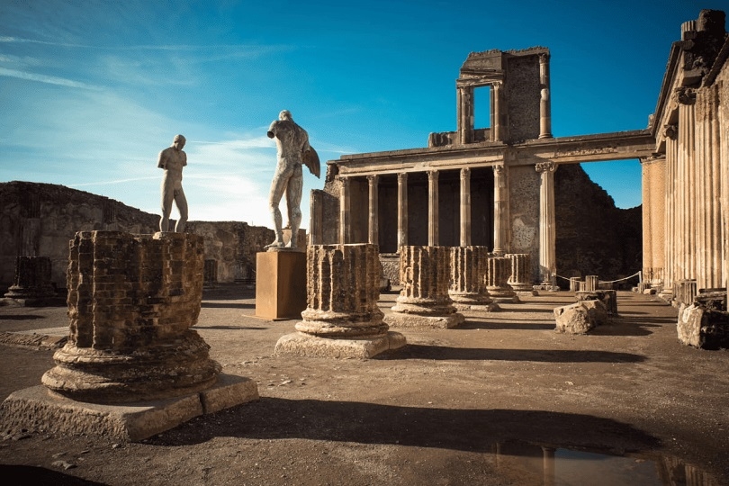 Most 10 Fascinating Pompeii Ruins, Italy